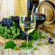 מה ההבדל בין יין לבן לבין יין אדום?
